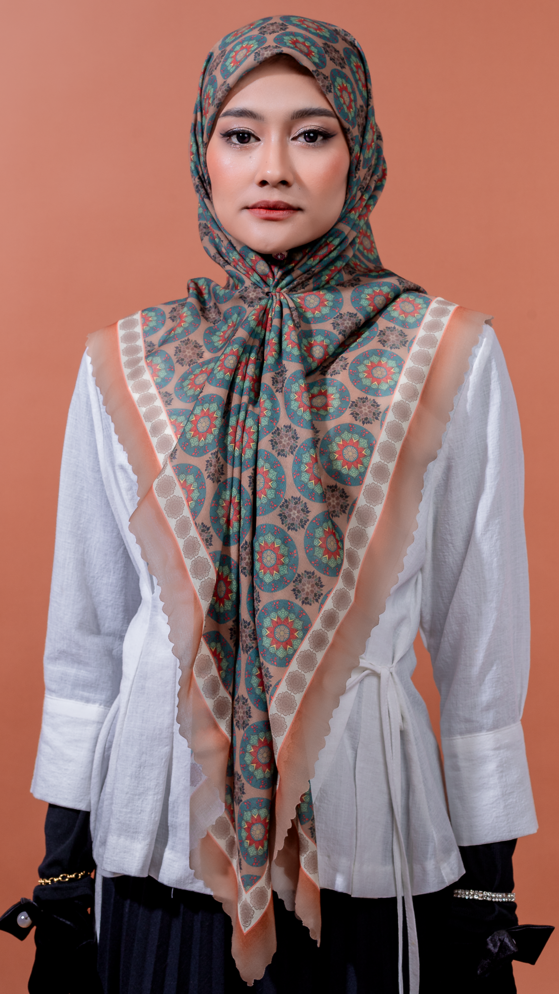 Srikandi Bawal with Laser Cut