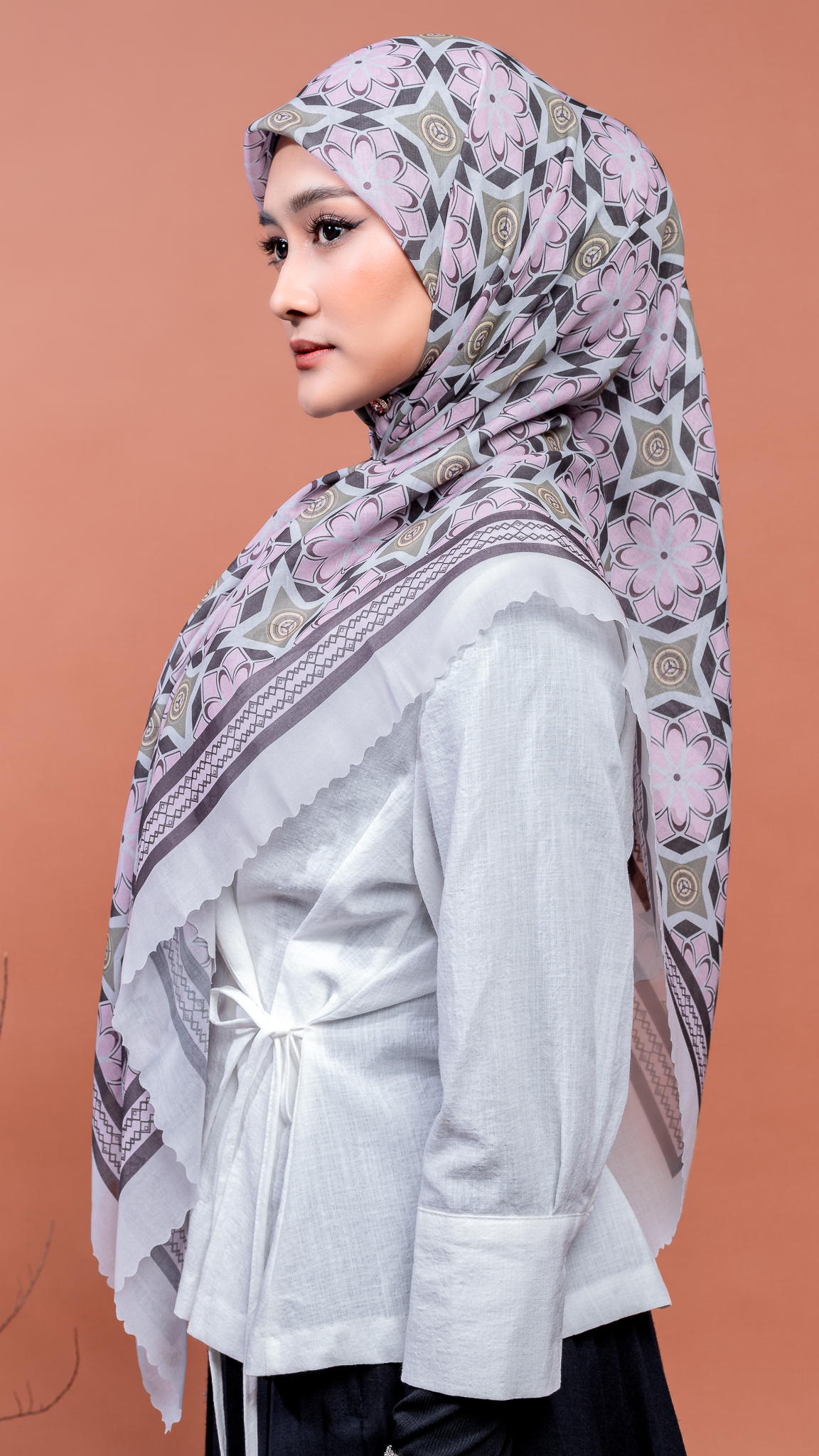 Srikandi Bawal with Laser Cut