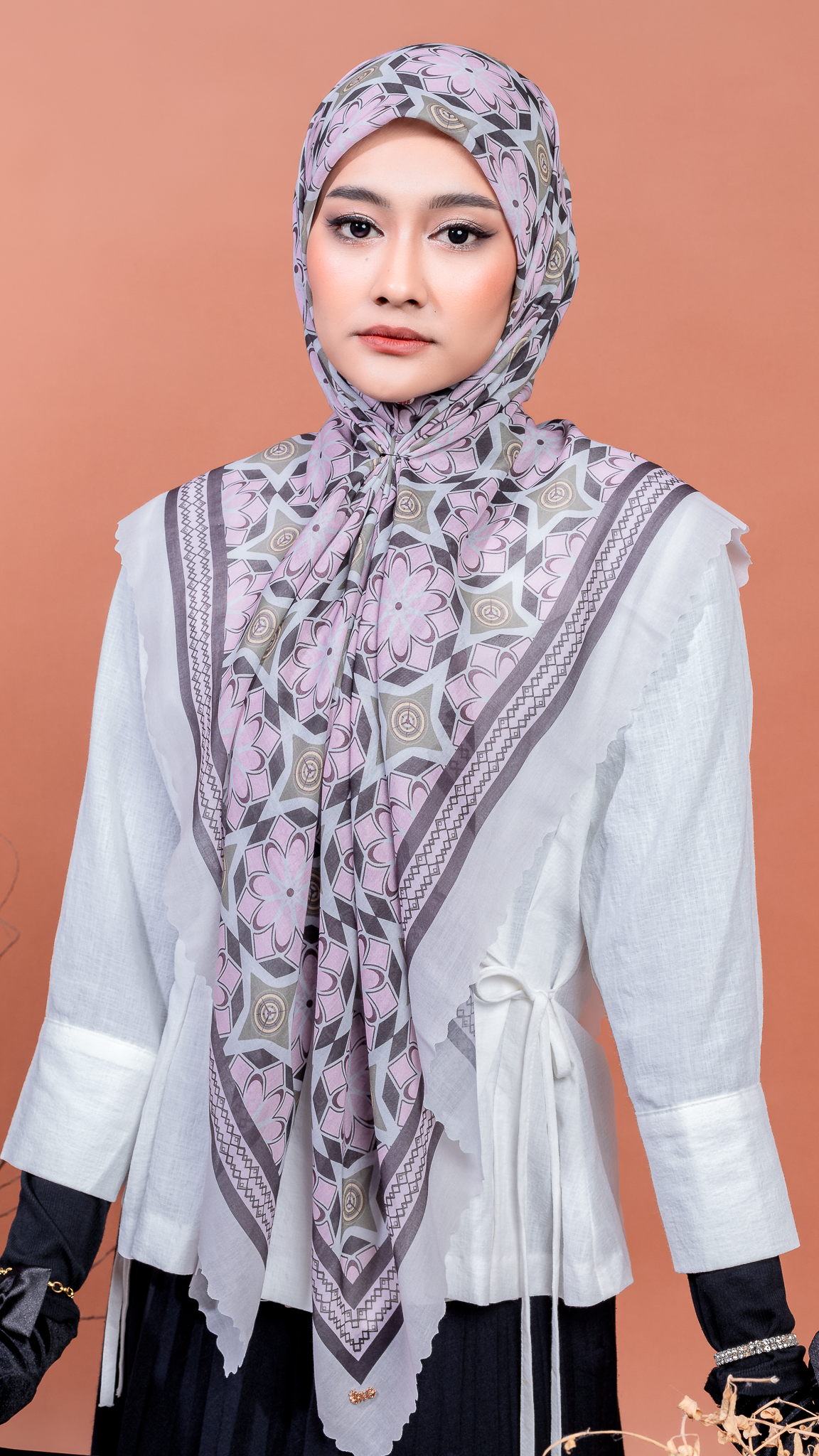 Srikandi Bawal with Laser Cut