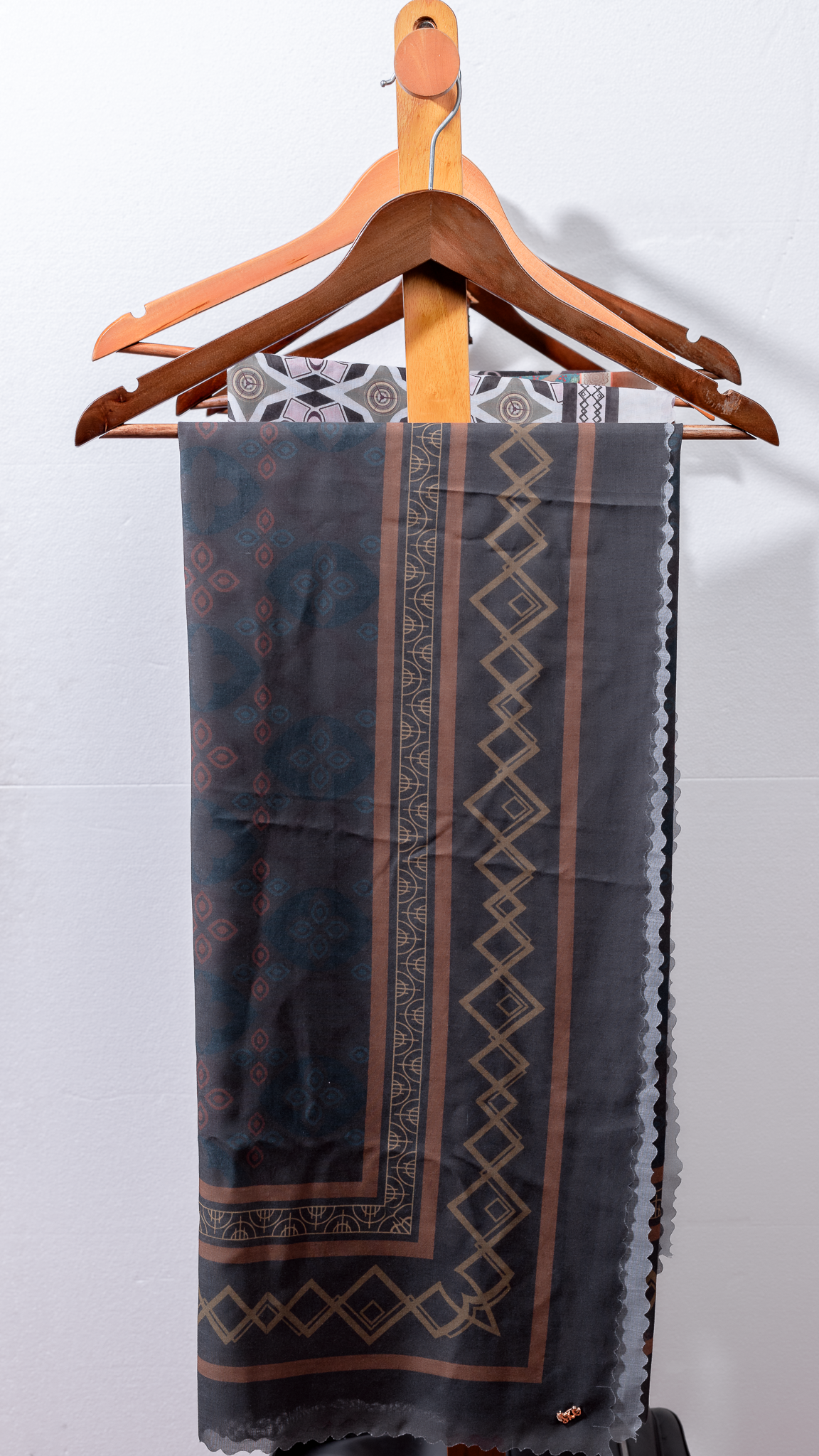 Srikandi Bawal with Laser Cut